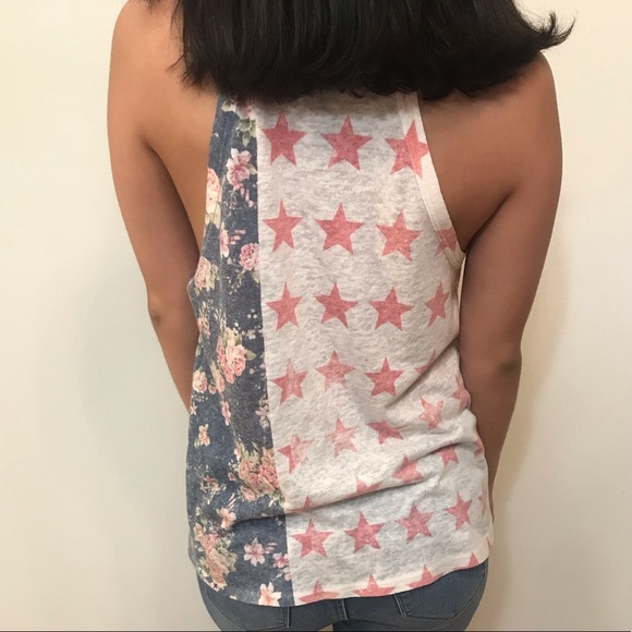Stars and Floral Tank Top - Picture 2 of 5
